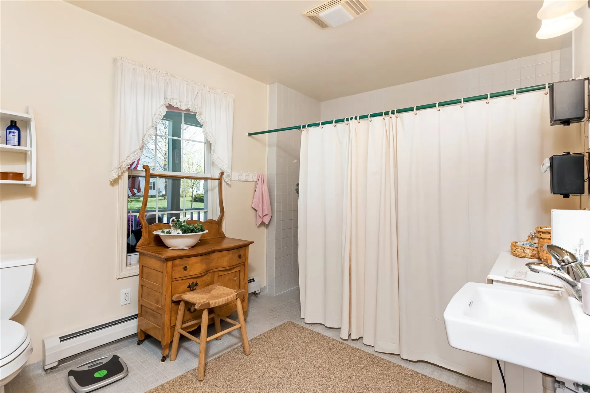 40 Tyler Drive Essex VT 05452