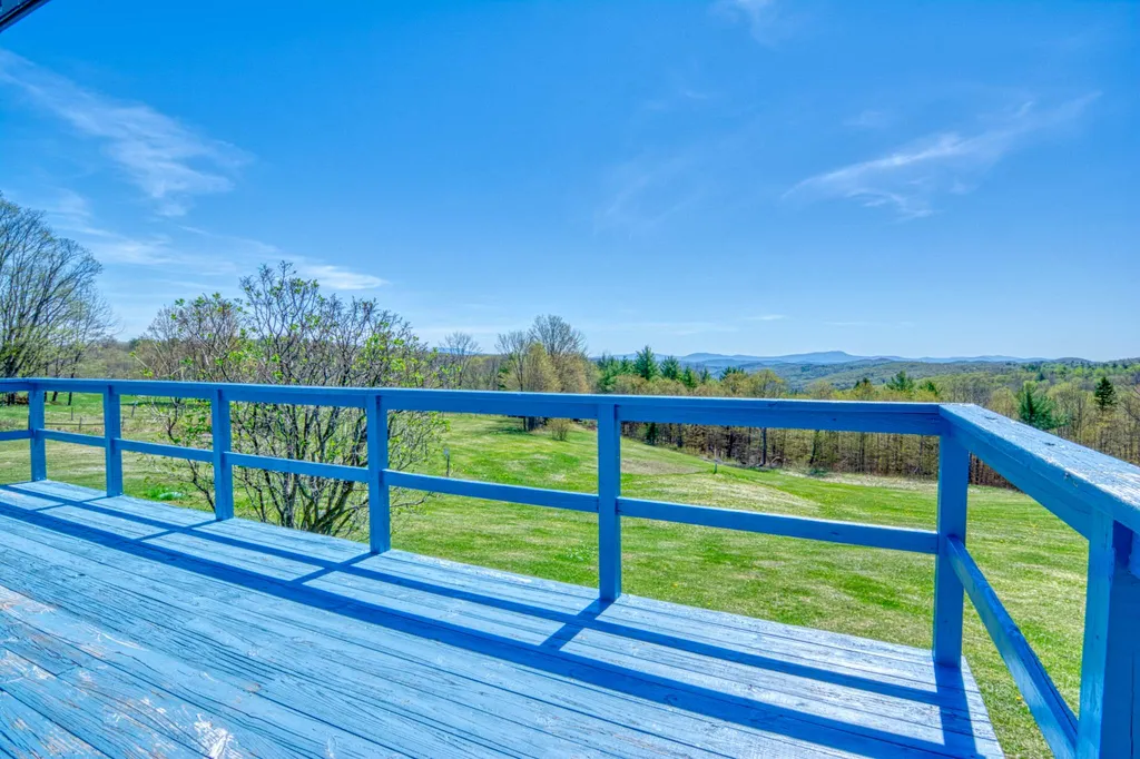 397 Mciver Road Vershire VT 05079