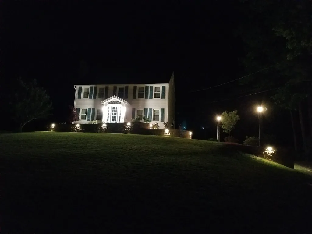 1 Jay Court Raymond NH 03077