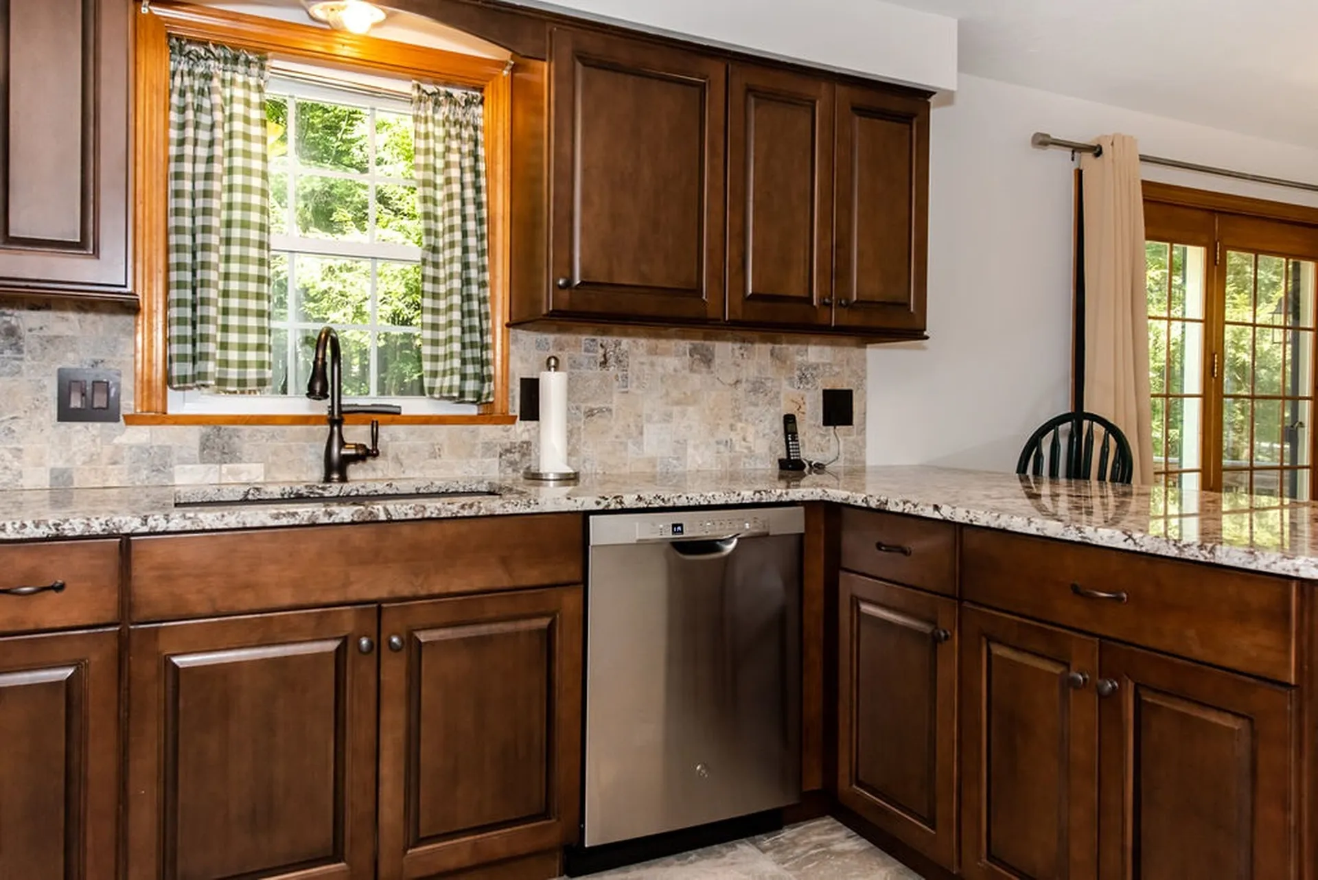 1 Jay Court Raymond NH 03077