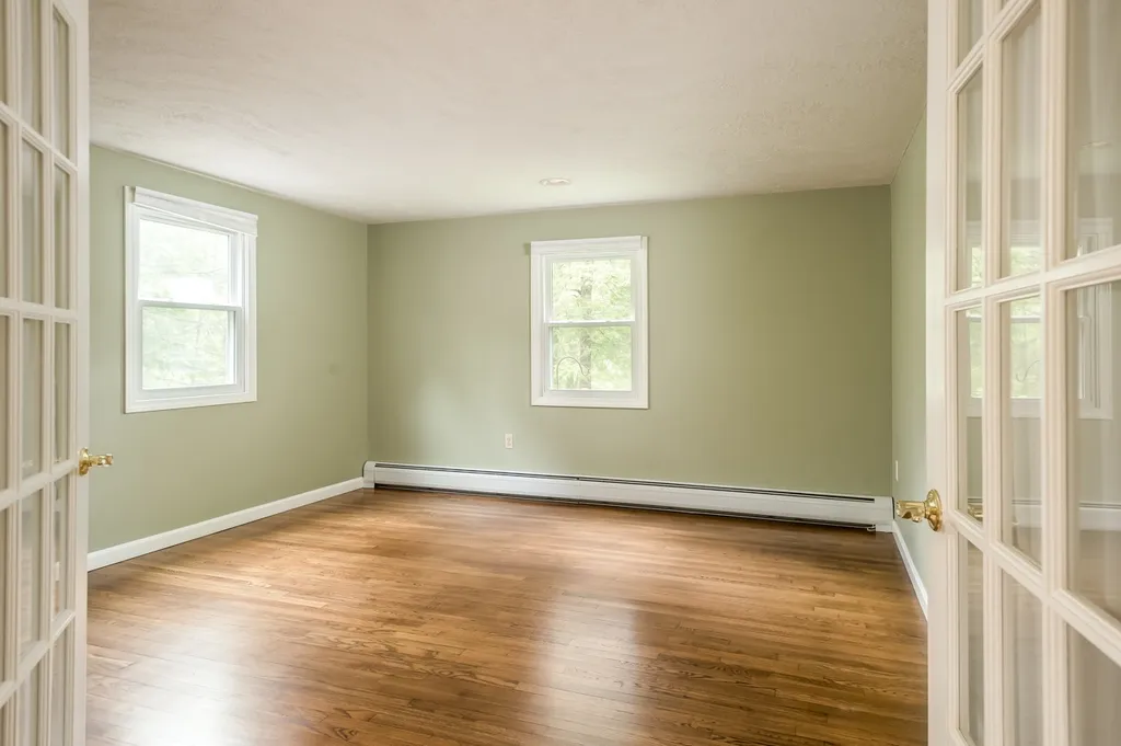 18 Ffrost Drive Durham NH 03824
