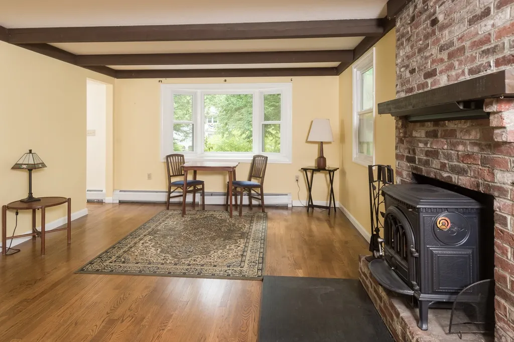 18 Ffrost Drive Durham NH 03824