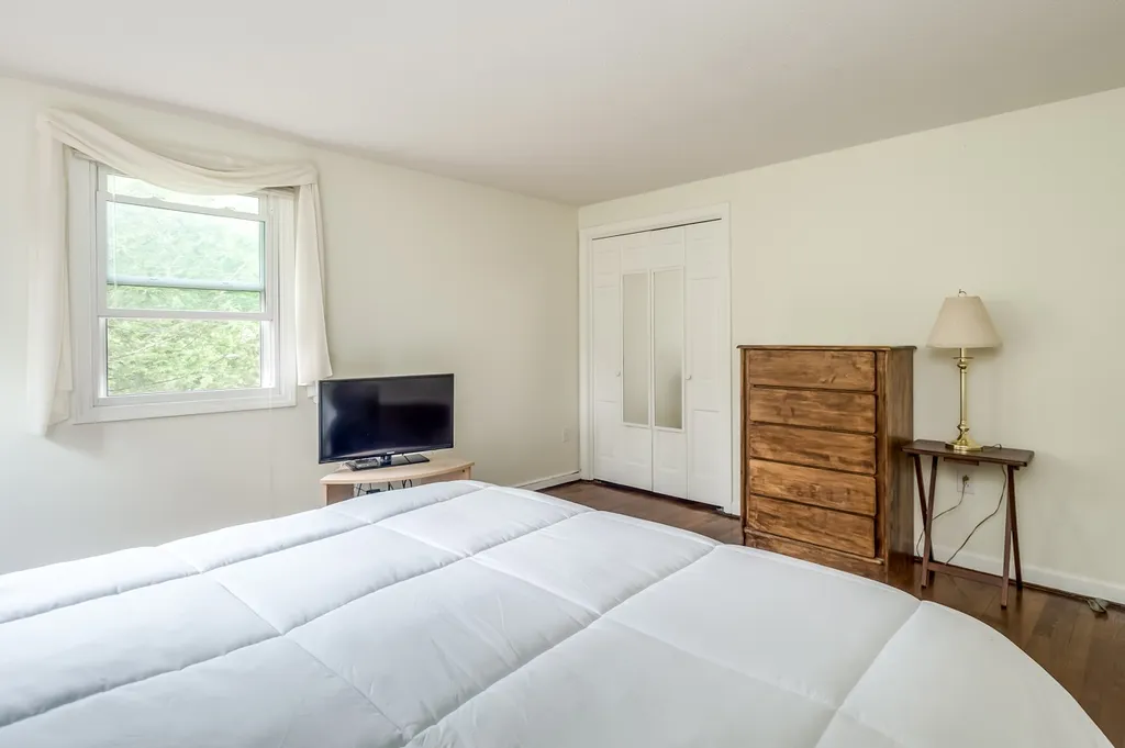 18 Ffrost Drive Durham NH 03824