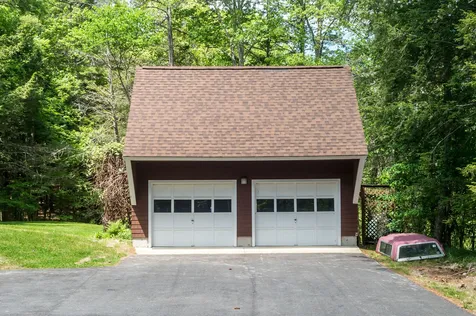 18 Ffrost Drive Durham NH 03824