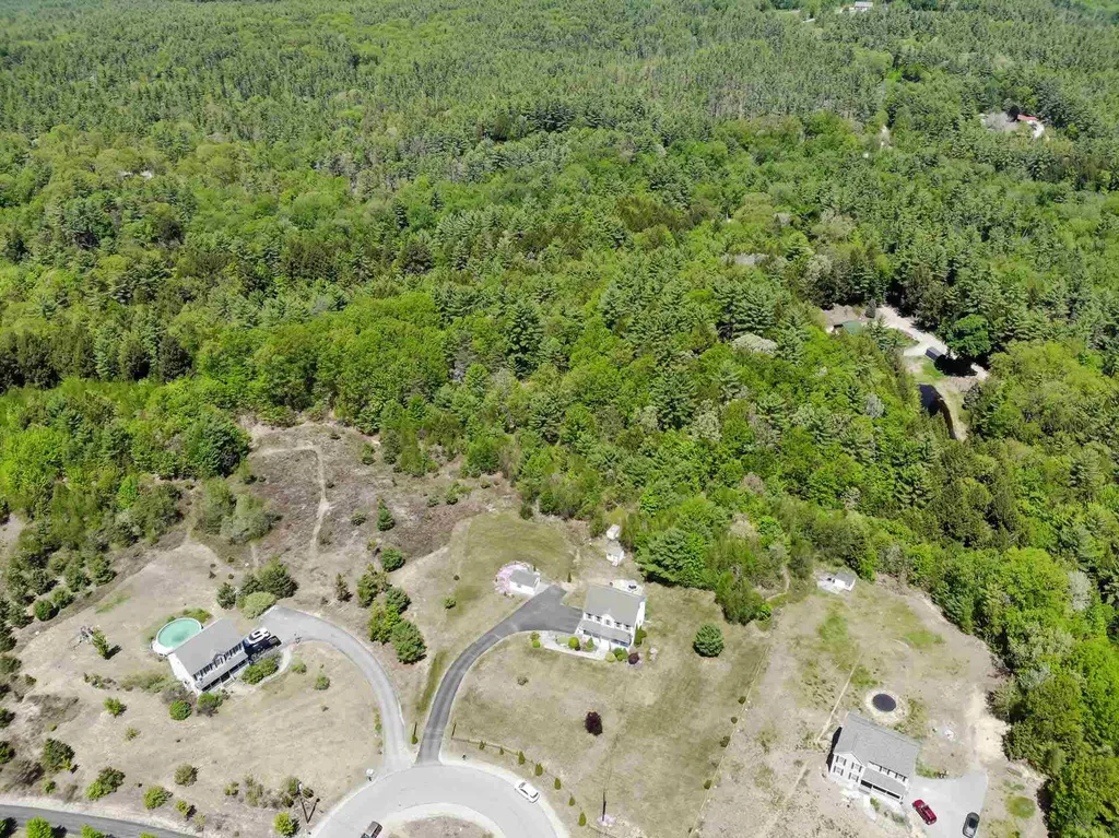 36 Pearson Lane New Boston NH 03070
