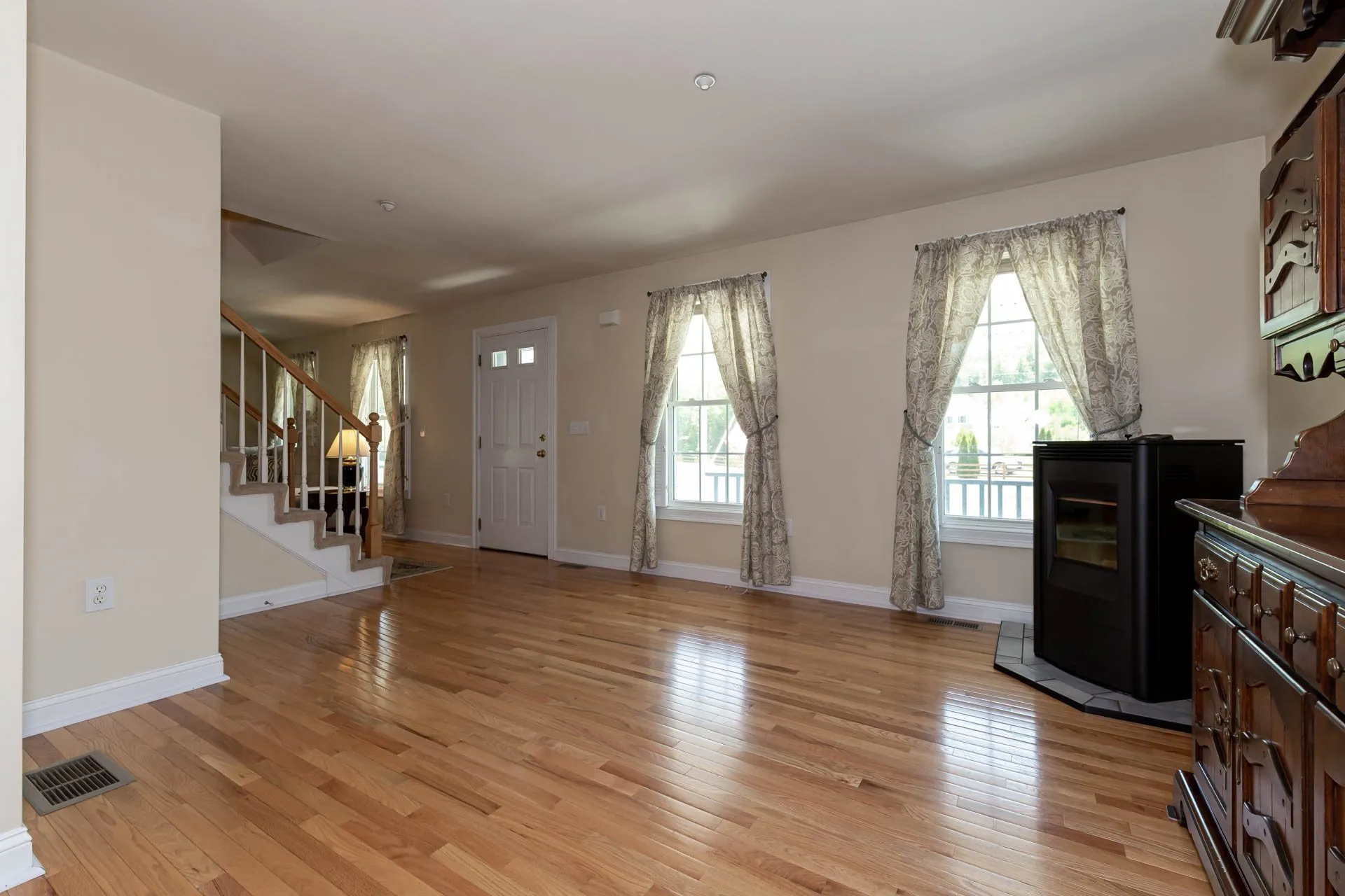 36 Pearson Lane New Boston NH 03070