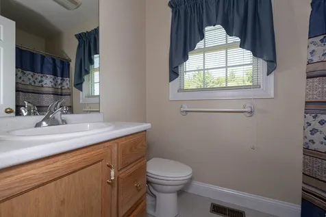 36 Pearson Lane New Boston NH 03070