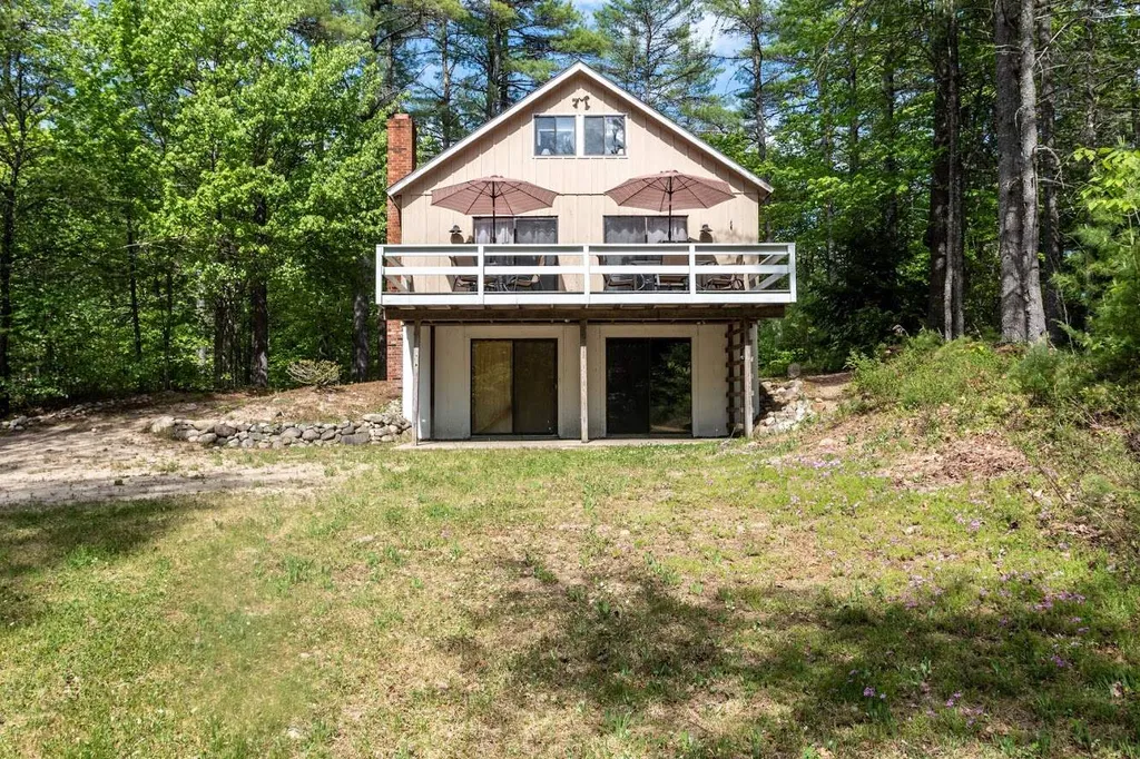 15 Clover Drive Wakefield NH 03830