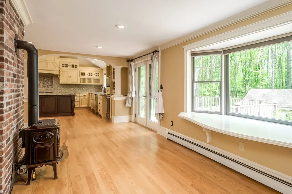7 Toon Lane Lee NH 03861