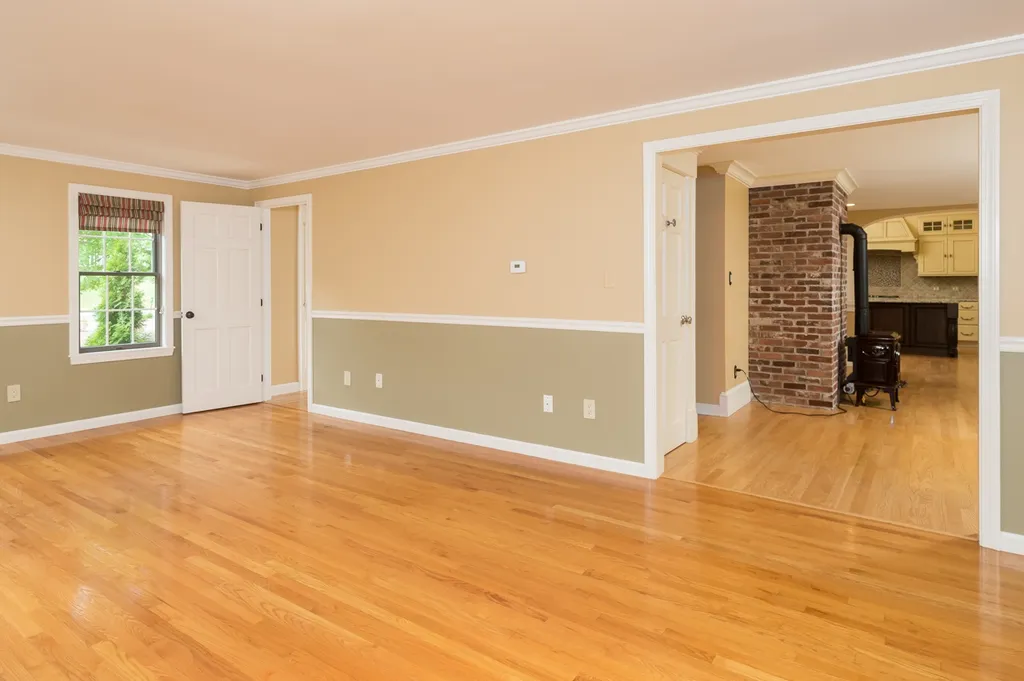 7 Toon Lane Lee NH 03861