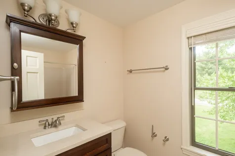7 Toon Lane Lee NH 03861