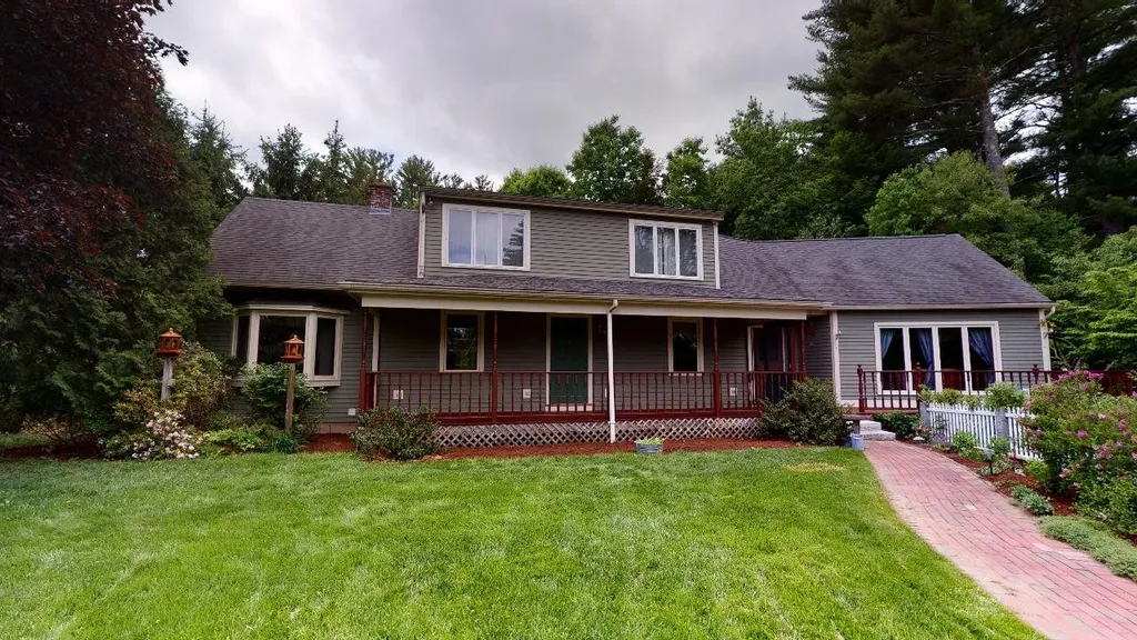 41 Lake Potanipo Road Brookline NH 03033