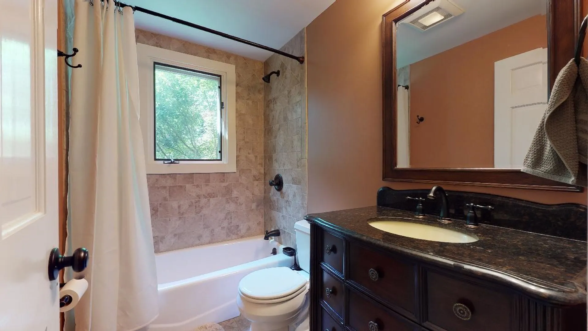 41 Lake Potanipo Road Brookline NH 03033