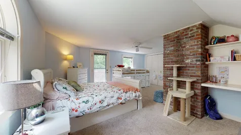 41 Lake Potanipo Road Brookline NH 03033