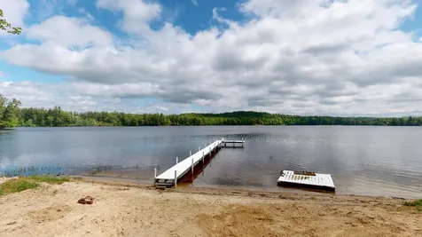 41 Lake Potanipo Road Brookline NH 03033