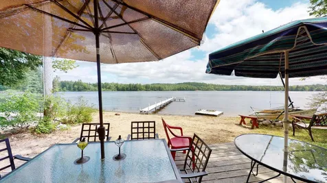 41 Lake Potanipo Road Brookline NH 03033