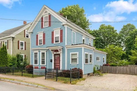 31 Forest Street Dover NH 03820