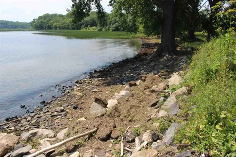 51 Us Route 2 South Hero VT 05486