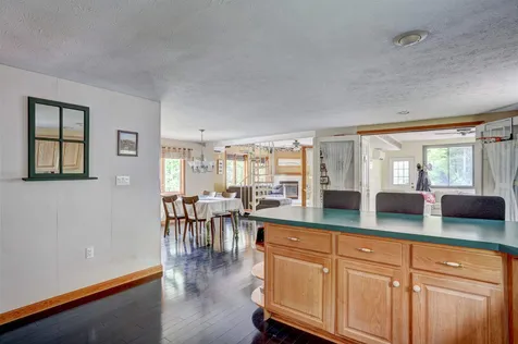 48 Branch Road Weare NH 03281