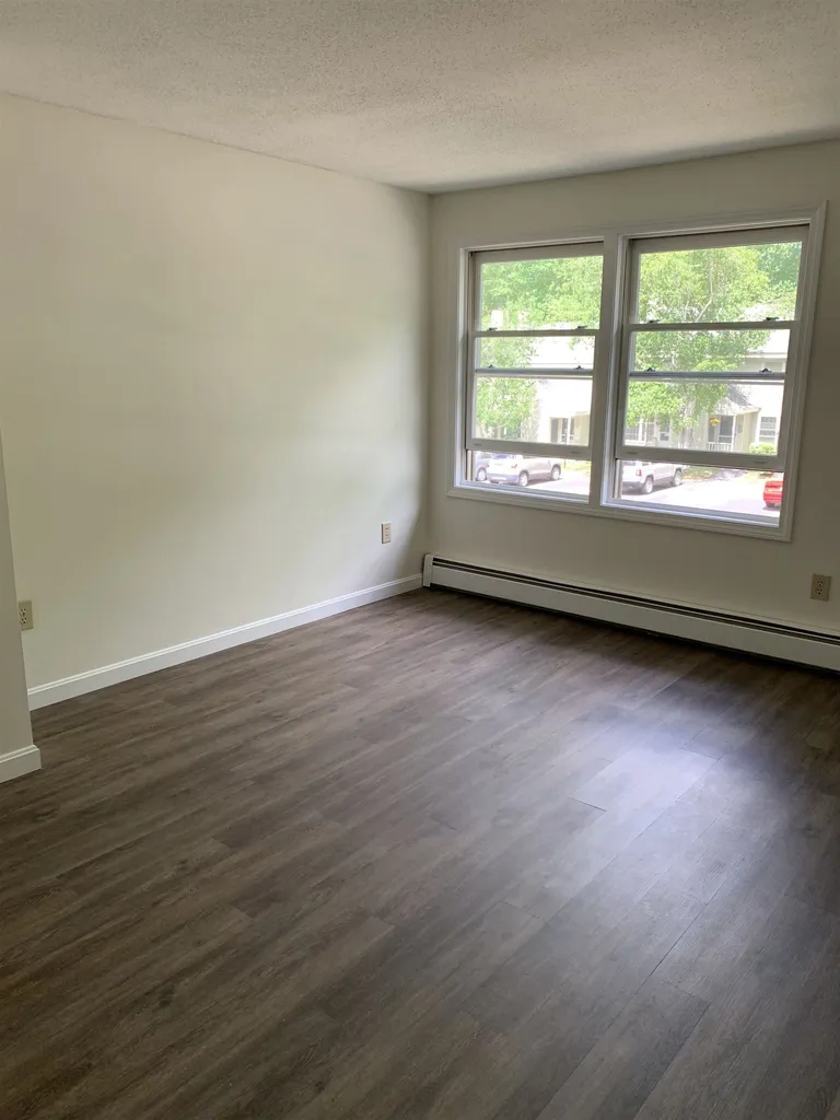 106 Woodland Green Rochester NH 03868