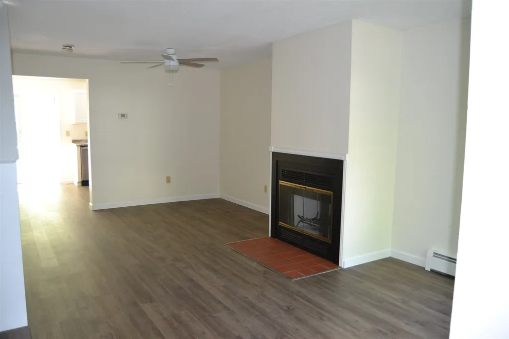 106 Woodland Green Rochester NH 03868