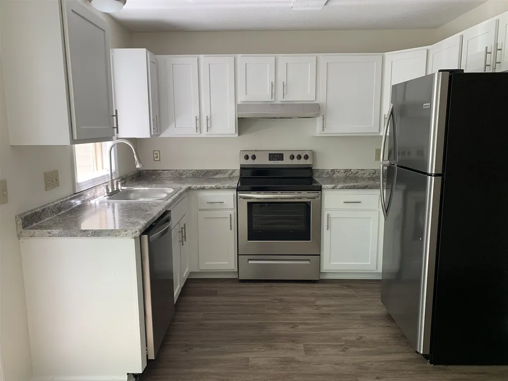 106 Woodland Green Rochester NH 03868