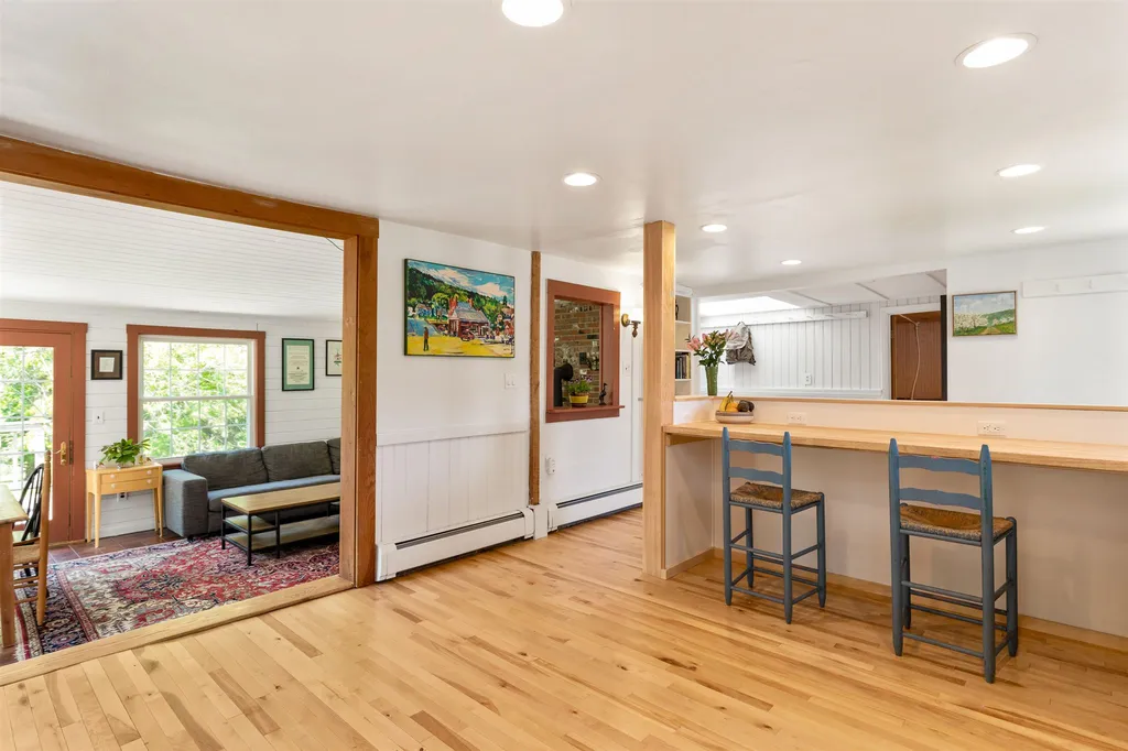 93 Picott Road Kittery ME 03904