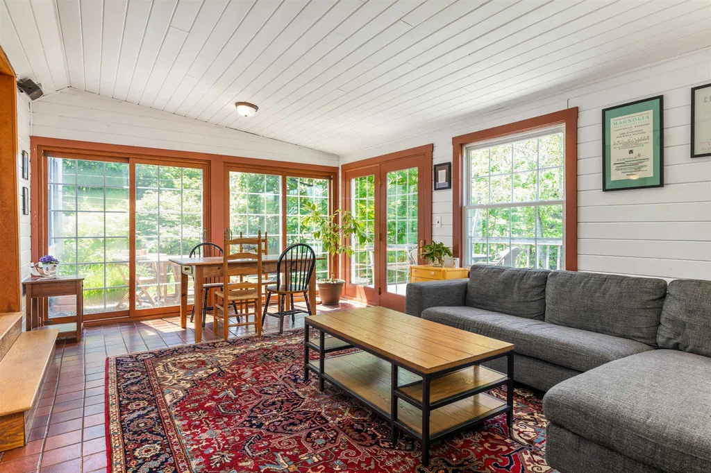 93 Picott Road Kittery ME 03904