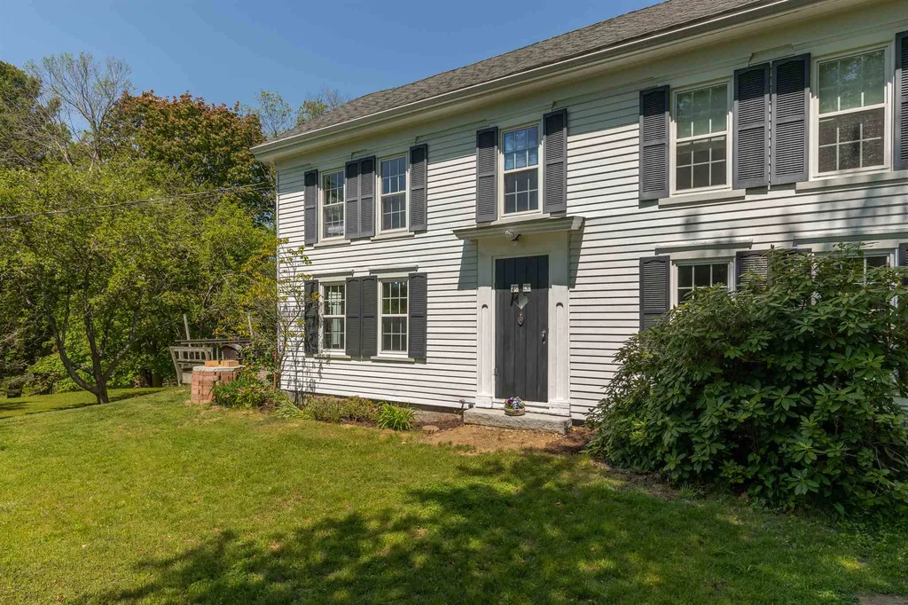 93 Picott Road Kittery ME 03904