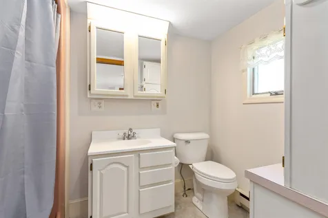 93 Picott Road Kittery ME 03904