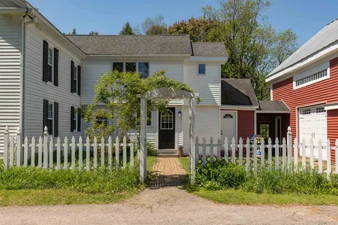 93 Picott Road Kittery ME 03904