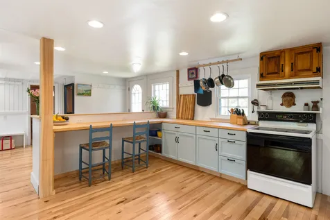 93 Picott Road Kittery ME 03904