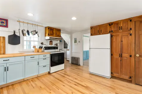93 Picott Road Kittery ME 03904