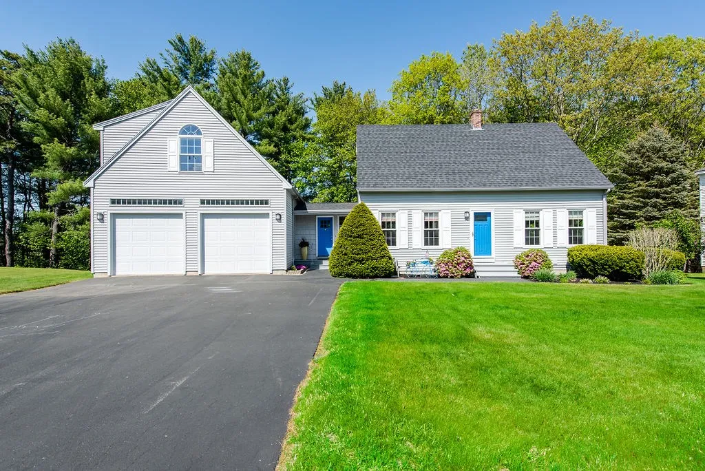 30 Tamarack Drive South Berwick ME 03908