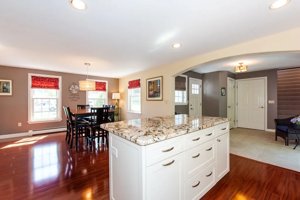 30 Tamarack Drive South Berwick ME 03908