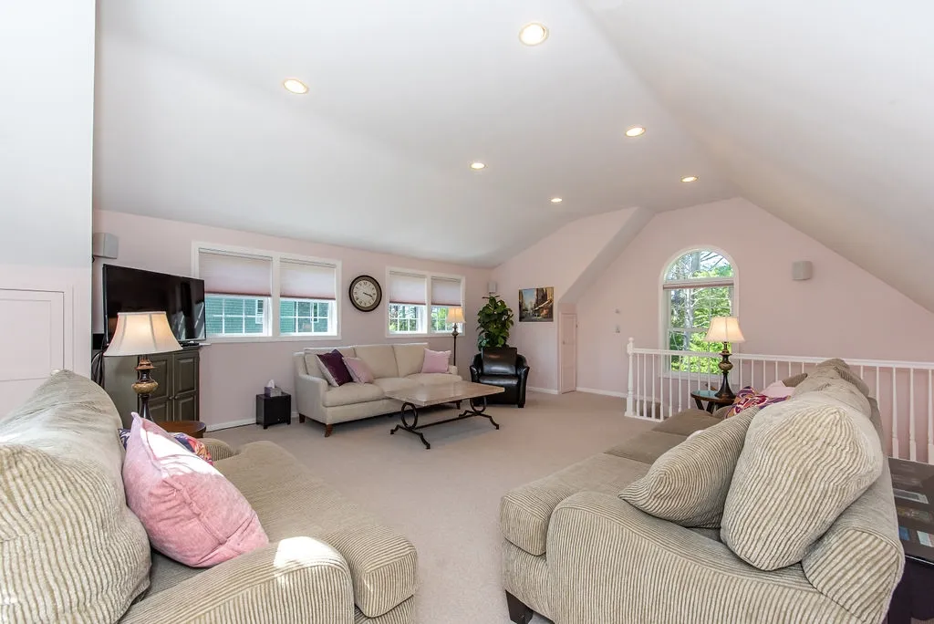 30 Tamarack Drive South Berwick ME 03908
