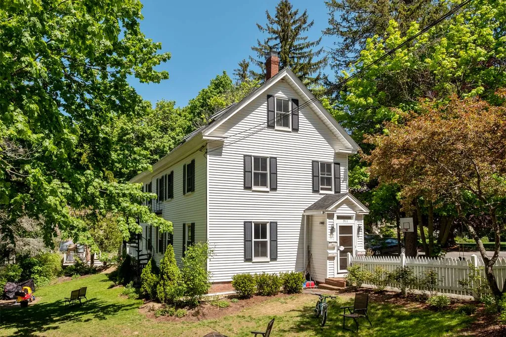 911 South Street Portsmouth NH 03801