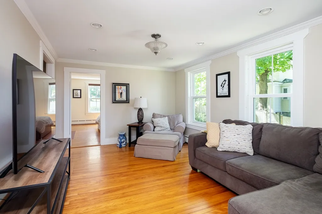 911 South Street Portsmouth NH 03801