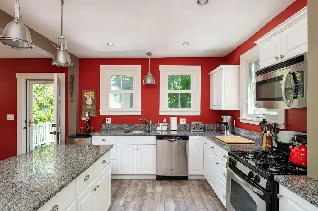 911 South Street Portsmouth NH 03801