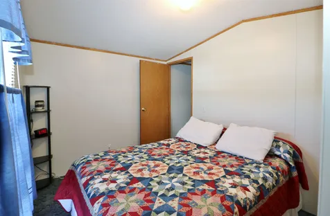 5 Clarendon Street Berlin NH 03570