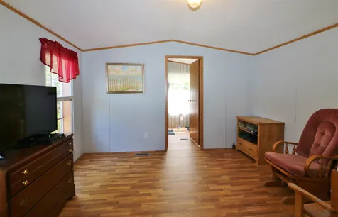 5 Clarendon Street Berlin NH 03570