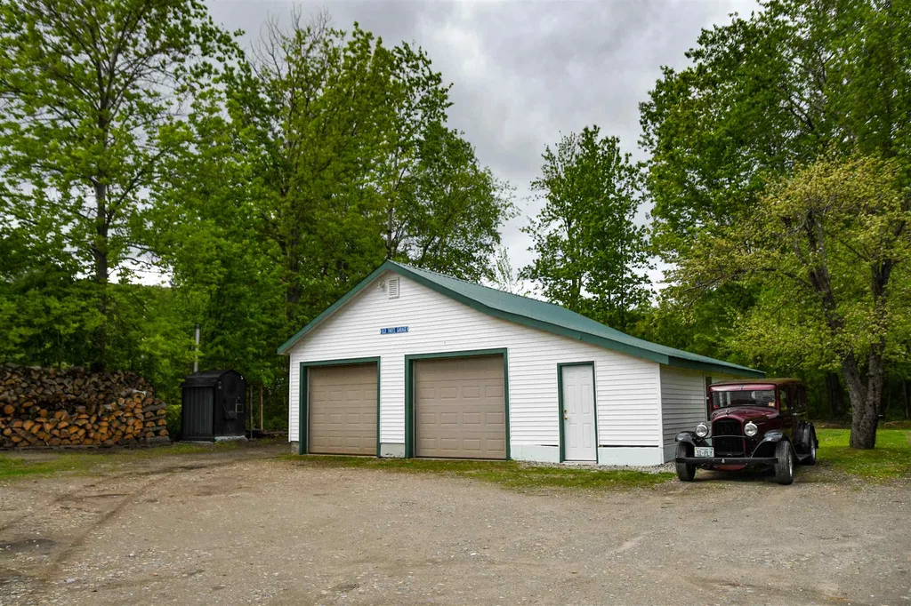 270 Agassiz Street Bethlehem NH 03574