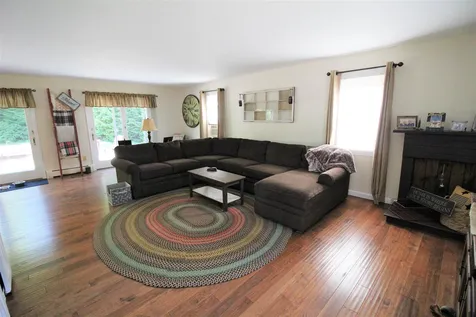 30 Hemlock Street Rochester NH 03867