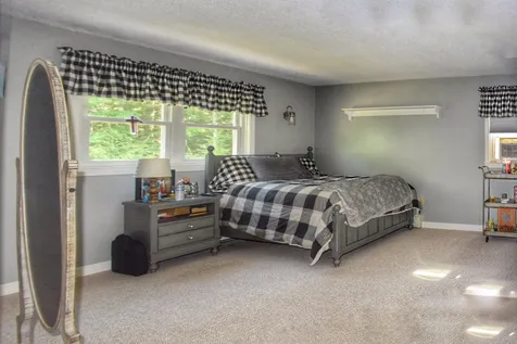 30 Hemlock Street Rochester NH 03867