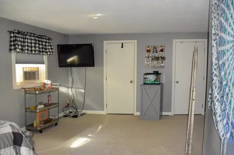 30 Hemlock Street Rochester NH 03867
