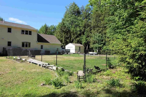 30 Hemlock Street Rochester NH 03867