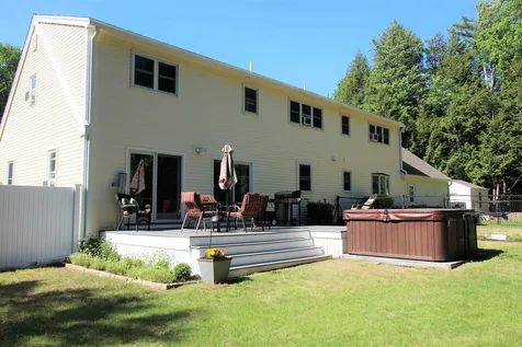 30 Hemlock Street Rochester NH 03867