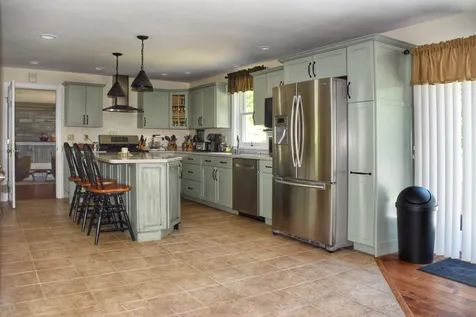 30 Hemlock Street Rochester NH 03867