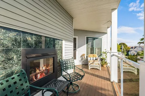 32 Badgers Island W Kittery ME 03904