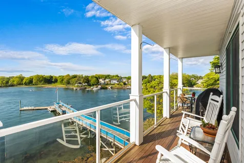 32 Badgers Island W Kittery ME 03904